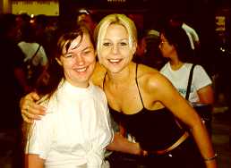 Kay Kellam and Gigi Edgley (Chiana, Farscape)